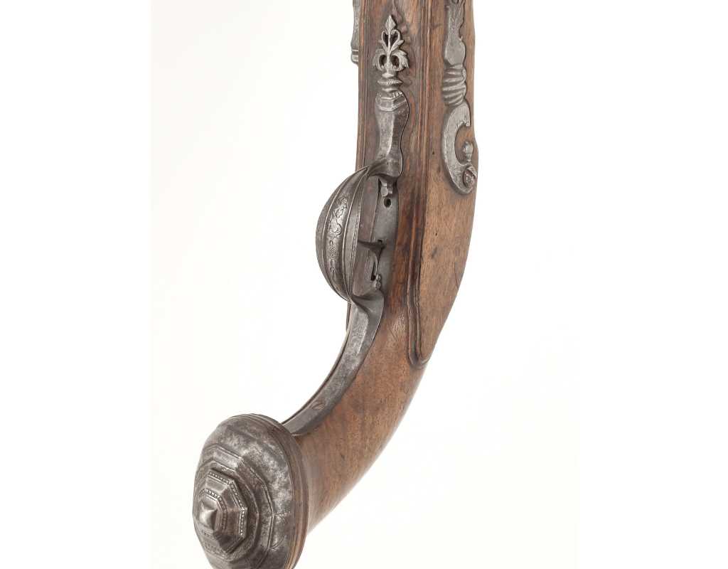 Armes de Poing IMPOSANT PISTOLET DE CAVALIER À SILEX SIGNÉ COULAUX DE VERO À MAICHE EN FRANCHE COMTÉ FRANCE 1720 - 1740 049880-1