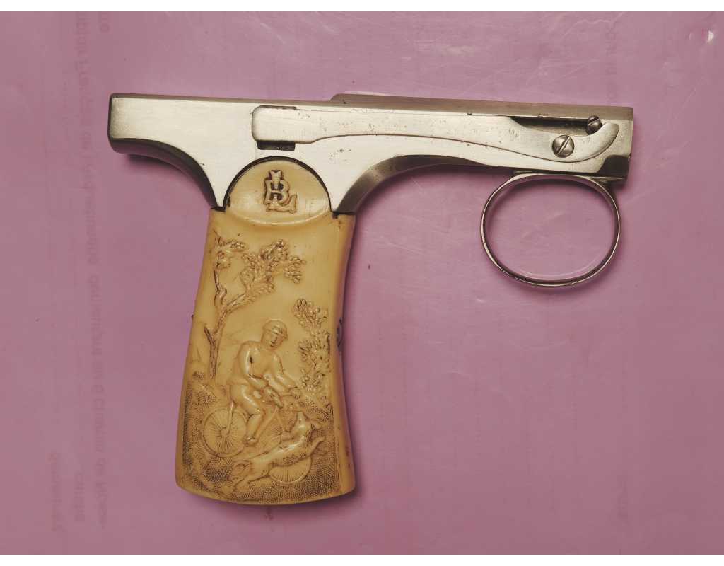 Armes de Poing PISTOLET À SYSTÈME BRUN LATRIGE Cal. 6mm - France XIXè - 1