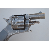 Catalogue Magasin REVOLVER de type Bull Dog 12 Coups Calibre 22 Long - BE XIXè - 2