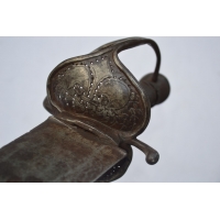Armes Blanches SABRE DE BORD WALLONNE DU VICE-AMIRAL DES GALÈRES DU ROI aux Armes de la famille de Pontevès d'Agoult 1680 - Fran