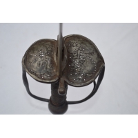 Armes Blanches SABRE DE BORD WALLONNE DU VICE-AMIRAL DES GALÈRES DU ROI aux Armes de la famille de Pontevès d'Agoult 1680 - Fran
