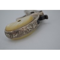 Catalogue Magasin PISTOLET REMINGTON DOUBLE DERRINGER LUXE Argenté Calibre 41 RIMFIRE - US XIXè {PRODUCT_REFERENCE} - 14