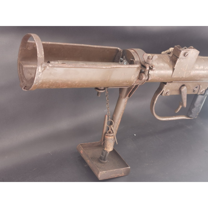 Catalogue Magasin PIAT 89MM LANCE ROQUET WW2 PROJECTOR INFANTERY ANTI TANK PARACHUTAGE FRANCE RESISTANCE 1944 NEUTRA DECO - GB W