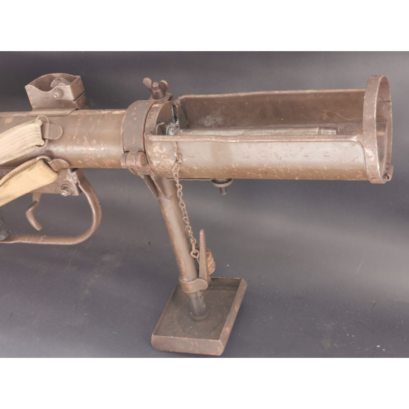 Catalogue Magasin PIAT 89MM LANCE ROQUET WW2 PROJECTOR INFANTERY ANTI TANK PARACHUTAGE FRANCE RESISTANCE 1944 NEUTRA DECO - GB W