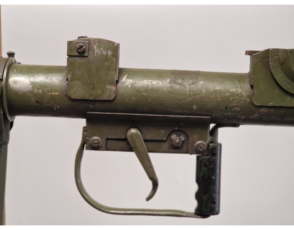 Catalogue Magasin PIAT 89MM LANCE ROQUET WW2 PROJECTOR INFANTERY ANTI TANK PARACHUTAGE FRANCE RESISTANCE 1944 NEUTRA 2022 Cat. D
