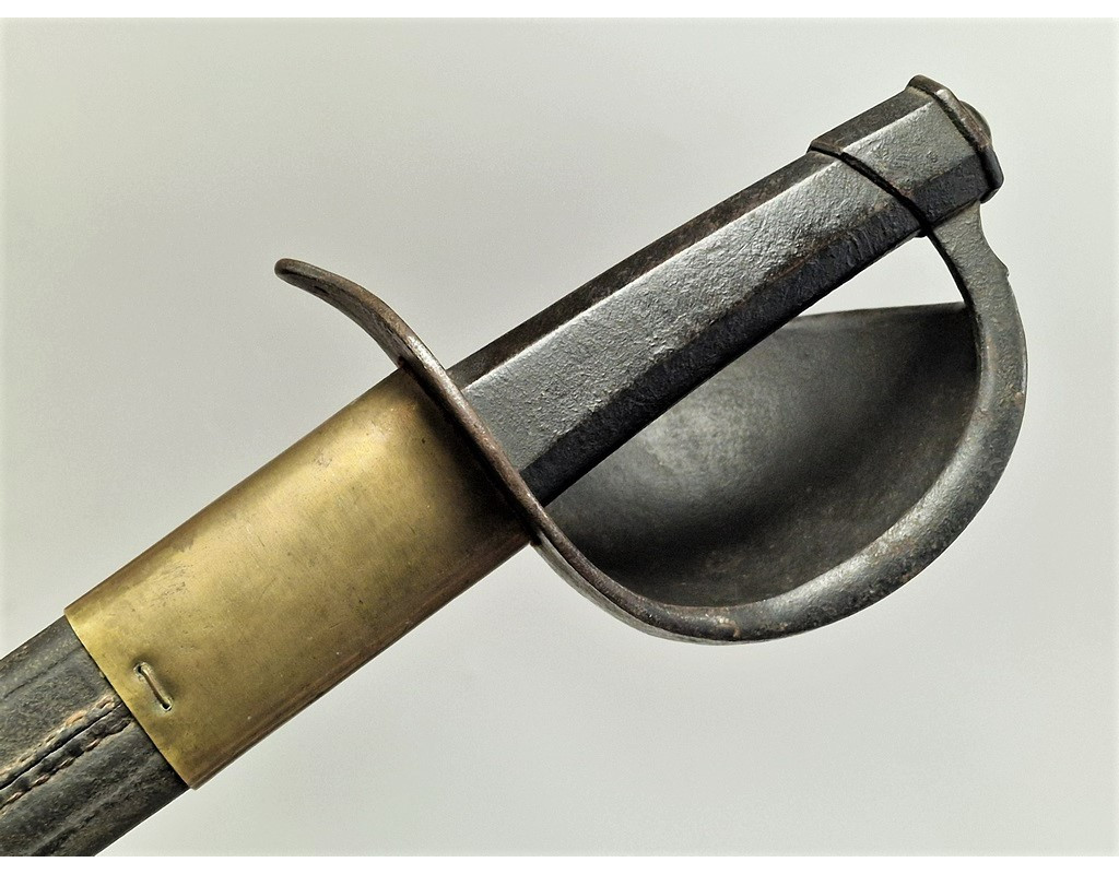 Catalogue Magasin SABRE D'ABORDAGE CUILLIERE A POT MARINE MILITAIRE Modèle 1833 Mre ROYALE Chatelleraut 1842 - France Louis Phil