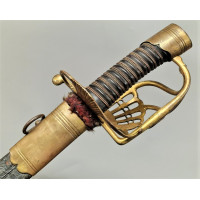 Catalogue Magasin SABRE DES OFFICIERS DE DRAGONS  MODELE 1784 EN USAGE JUSQU'A L'EMPIRE 1804 - France ANCIENNE MONARCHIE 0576-16