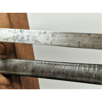 Catalogue Magasin SABRE DES OFFICIERS DE DRAGONS  MODELE 1784 EN USAGE JUSQU'A L'EMPIRE 1804 - France ANCIENNE MONARCHIE 0576-16