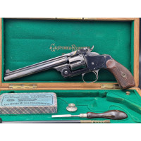 Catalogue Magasin COFFRET GASTINNE RENETTE REVOLVER SMITH & WESSON N°3 Modèle SINGLE ACTION CALIBRE 44 RUSSIAN - FRANCE XIXè {PR