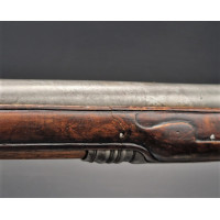 Armes de Poing SOBRE et ELEGANT LONG  PISTOLET A SILEX en Fer Signé PAUPHILE à LION vers 1700 Louis XIV  -  FRANCE ANCIENNE MONA