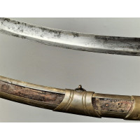 Armes Blanches SABRE D'UN OFFICIER DES HUSSARDS EVOLUTION DU MODELE REGLEMENTAIRE DE 1752 PROCHE DU MODELE 1776 - FRANCE ANCIEN 