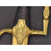 Armes Blanches SABRE DE LUXE SIGNÉ BOUTET A VERSAILLES D'OFFICIERS SUPERIEURS EN TENUE A CHEVAL - FRANCE CONSULAT 1801 {PRODUCT_