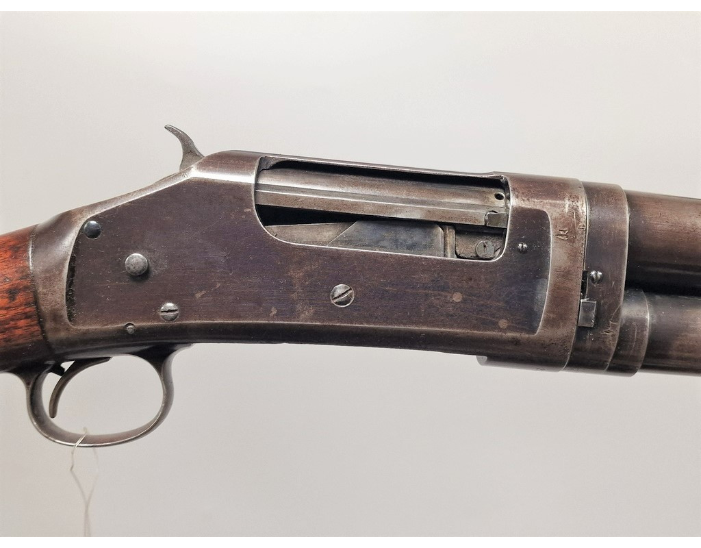 Armes Longues WINCHESTER 1897  FUSIL de CHASSE à POMPE   TAKEDOWN SHOTGUN   Calibre 16/70  de 1905  -  USA 19è {PRODUCT_REFERENC