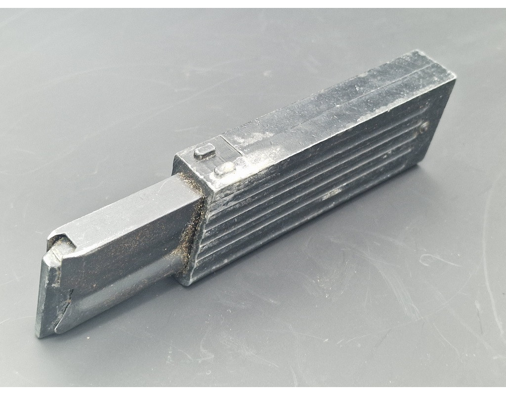 LONG CHARGEUR CARABINE ERMA M1 type USM1 Calibre 22LR 15 COUPS État Très bon Pays Allemagne Sous