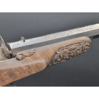 Armes de Poing FLOBERT INVENTEUR BREVETE A PARIS  COFFRET PISTOLET DE TIR DE SALON CALIBRE 22 Flobert ANNULAIRE - FRANCE XIXè {P