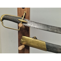 Armes Blanches SABRE DES HUSSARDS  Modèle 1776 - An IV de 1793 à 1799 Troupe Cavalerie  -  France Révolution Premier Empire {PRO