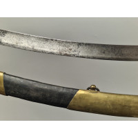 Armes Blanches SABRE DES HUSSARDS  Modèle 1776 - An IV de 1793 à 1799 Troupe Cavalerie  -  France Révolution Premier Empire {PRO