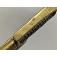 Armes Blanches SABRE DES HUSSARDS  Modèle 1776 - An IV de 1793 à 1799 Troupe Cavalerie  -  France Révolution Premier Empire {PRO