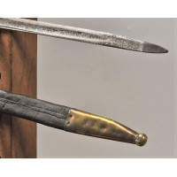 Armes Blanches SABRE DE CAVALIER DE GENDARMERIE NATIONALE MODÈLE 1783 - 1791 À 1810 - FRANCE RÉVOLUTION - DIRECTOIRE {PRODUCT_RE