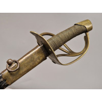 Armes Blanches SABRE DES BRIGADES A CHEVAL DE LA GENDARMERIE NATIONALE vers 1796  ATELIER REPUBLICAIN VERSAILLES - FRANCE REVOLU