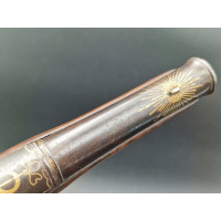 Armes de Poing PAIRE DE PISTOLETS D'OFFICIER A SILEX TRANSFORME PERCUSSION BERARDY à ST ETIENNE 1783-1788 {PRODUCT_REFERENCE} - 