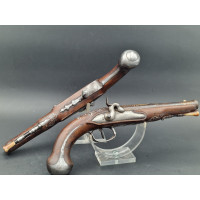 Armes de Poing PAIRE DE PISTOLETS D'OFFICIER A SILEX TRANSFORME PERCUSSION BERARDY à ST ETIENNE 1783-1788 {PRODUCT_REFERENCE} - 