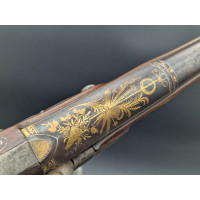 Armes de Poing PAIRE DE PISTOLETS D'OFFICIER A SILEX TRANSFORME PERCUSSION BERARDY à ST ETIENNE 1783-1788 {PRODUCT_REFERENCE} - 