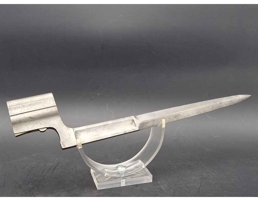 Militaria BAIONNETTE MODELE 1850 DE VOLTIGEUR CORSE par ROUX REBOD FUSIL DE CHASSE FRANCE XIXè {PRODUCT_REFERENCE} - 1 Militaria BAIONNETTE MODELE 1850 DE VOLTIGEUR CORSE par ROUX REBOD FUSIL DE CHASSE FRANCE XIXè {PRODUCT_REFERENCE} - 1