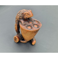 Art du Japon NETSUKE EN BOIS  CRAPAUD SUR COQUE DE GRAINE DE LOTUS - JAPON PERIODE MEIJI XIXè {PRODUCT_REFERENCE} - 1