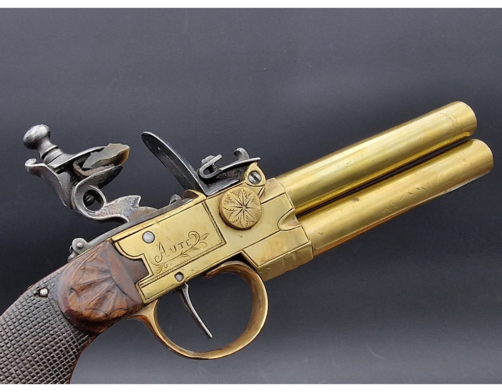 Armes de Poing PISTOLET A SILEX DOUBLE CANONS SELECTIF  par AUTE à PARIS vers 1820 - France XIXè {PRODUCT_REFERENCE} - 12