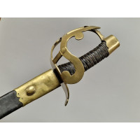 Armes Blanches SABRE DE CAVALERIE ARCO DES CARABINIERS ou GENDARMES MODELE de 1792 à 1801 KLINGENTHAL - FRANCE REVOLUTION DIRECT