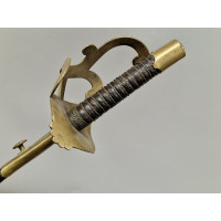 Armes Blanches SABRE DE CAVALERIE ARCO DES CARABINIERS ou GENDARMES MODELE de 1792 à 1801 KLINGENTHAL - FRANCE REVOLUTION DIRECT