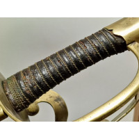 Armes Blanches SABRE DE CAVALERIE ARCO DES CARABINIERS ou GENDARMES MODELE de 1792 à 1801 KLINGENTHAL - FRANCE REVOLUTION DIRECT