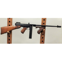 Armes Catégorie B CARABINE SEMI AUTOMATIQUE AUTO ORDNANCE THOMPSON MODEL 1927 A3 CALIBRE 22LR USA 1979 {PRODUCT_REFERENCE} - 1