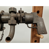 Armes Neutralisées  WW2 BRITISH  1944   RARE MORTAR M3 75mm  TANK SMOKE GRENADE BOMB THROWER   NEUTRALISATION FRANCE 2022 {PRODU