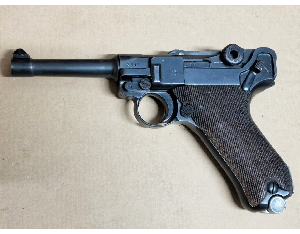 WW2 PISTOLET LUGER P08 S/42 1938 CALIBRE 9MM LUGER ALLEMAGNE SECO... État Très bon Epoque 2eme