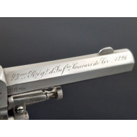 Armes de Poing REVOLVER BULLDOG CALIBRE 320 PRIX DE TIR du 93è Régiment d'Infanterie OFFERT en 1896 par le GENERAL COMMANDANT de