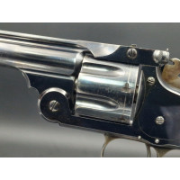 Catalogue Magasin REVOLVER SMITH & WESSON NEW MODEL  N°3  1880  SIMPLE ACTION  Calibre 44 RUSSIAN  N° 33465 - USA XIXè {PRODUCT_