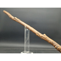 ANTIQUITES ART POPULAIRE CANNE DE MARCHE EN BOIS SCULPTEE  - FRANCE XIXè {PRODUCT_REFERENCE} - 24