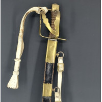 Armes Blanches SUPERBE SABRE DE CHASSEUR A CHEVAL Modèle 1790 CEINTURON & DRAGONNE EN BUFFLE BLANC  -  FRANCE PREMIER EMPIRE {PR