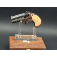 Catalogue Magasin LUXUEUX PISTOLET REMINGTON DOUBLE DERRINGER Gravé Doré en COFFRET  Calibre 41RF  RIMFIRE - US XIXè {PRODUCT_RE