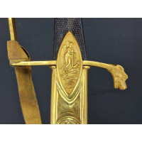 Archives  SABRE DE LUXE D'OFFICIER SUPERIEUR DE MARINE à GODRONS EPOQUE CONSULAT - FRANCE PREMIER EMPIRE {PRODUCT_REFERENCE} - 1