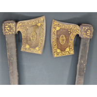 Armes Blanches PAIRE DE HACHES DE COMBAT QAJAR TABARZINE AXE INDO PERSAN OTTOMAN XVIIIè {PRODUCT_REFERENCE} - 6