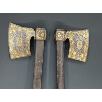 Armes Blanches PAIRE DE HACHES DE COMBAT QAJAR TABARZINE AXE INDO PERSAN OTTOMAN XVIIIè {PRODUCT_REFERENCE} - 7