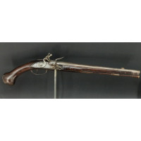 Armes de Poing LONG PISTOLET A SILEX DE CAVALERIE PRE-REGLEMENTAIRE DE LA MAISON DU ROI ROBERT CARRIER 1720 - FRANCE ANCIENNE MO