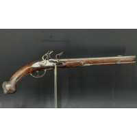 Armes de Poing LONG PISTOLET A SILEX DE CAVALERIE PRE REGLEMENTAIRE EPOQUE LOUIS XIV SIGNE LECOMTE - FRANCE XVIIè {PRODUCT_REFER