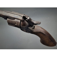 Armes de Poing REVOLVER COLT PEACEMAKER SINGLE ACTION MILITAIRE DE CAVALERIE  SAA 1873 US ARMY de 1877 CALIBRE 45LC - BACKWARDS 