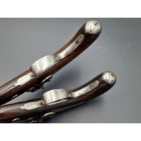 Armes de Poing PAIRE DE PISTOLETS CIVIL A PERCUSSION D'OFFICIER TYPE 1836 GENDARMERIE DAMAS RUBAN DE MERLEY A SAINT ETIENNE  - F