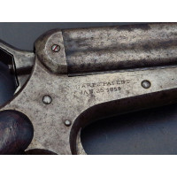 Armes de Poing PISTOLET POIVRIERE 4 CANONS   SHARPS et HANKINS  MODEL 3   1859  Calibre 32 RF - USA XIXème {PRODUCT_REFERENCE} -