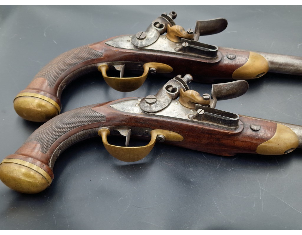 Armes de Poing PAIRE PISTOLET A SILEX  DE LA MARINE MARCHANDE   MODELE 1816  précoces  -  FRANCE RESTAURATION {PRODUCT_REFERENCE